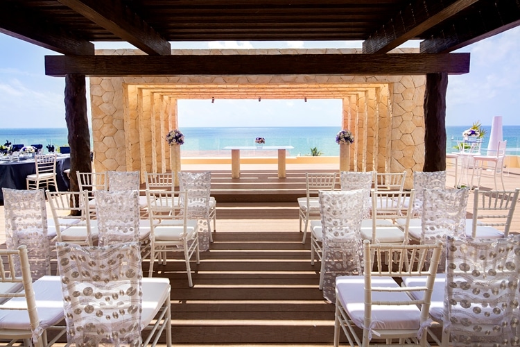 Free destination wedding giveaway Royalton Riviera Cancun  0419