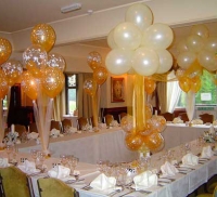 thumbs_belie-shari-v-svadebnom-zale Украшение свадебного зала шарами: самые оригинальные идеи!