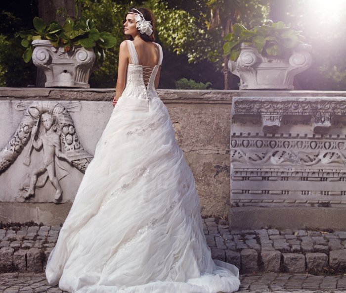 Роскошное свадебное платье от турецкого бренда Akay Gelinlik