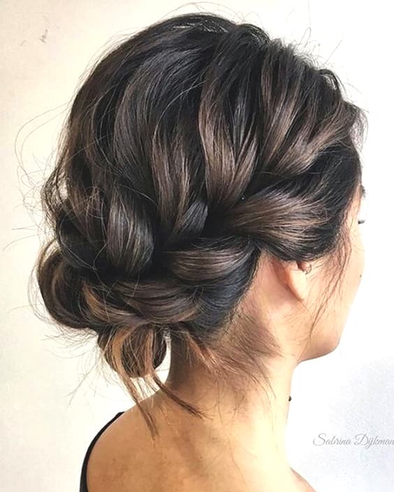 braided-updo-wedding-hairstyle-trends-min